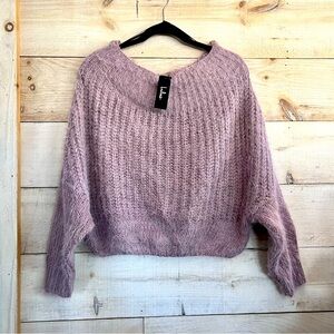 NEW Lulu’s Carino Off Shoulder Dolman Sleeve Fuzzy Cropped Sweater Sz M/L